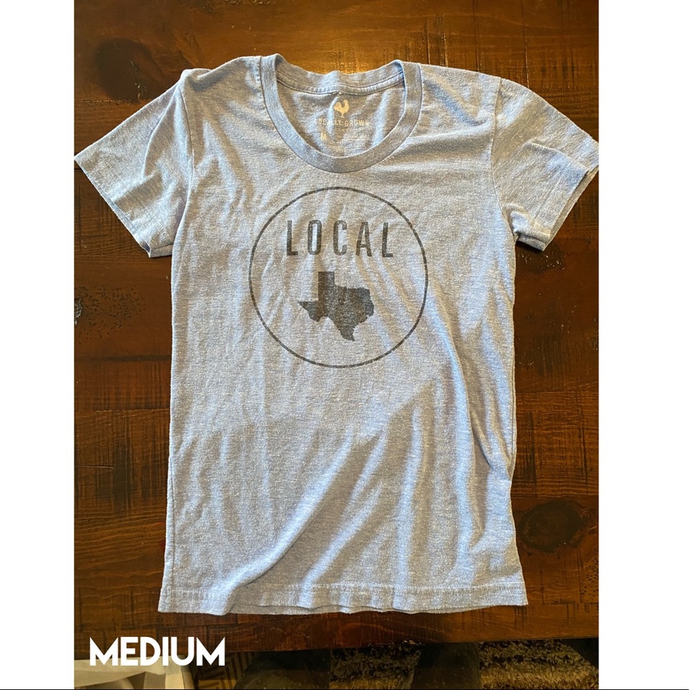Graphic tee